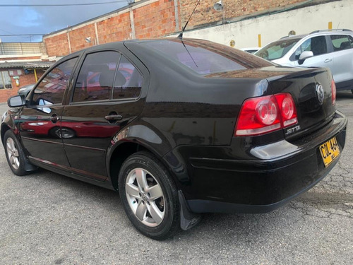 Volkswagen Jetta Trendline 2000cc Mt Aa