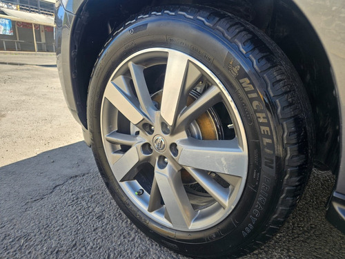 Nissan Pathfinder 3.5 Exclusive 4x4 Cvt