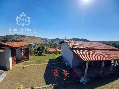 Imagem 4 de 14 de 1.000 M², 02 Dormitórios, Área De Serviço E Pomar !!