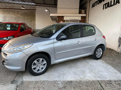 Peugeot 207 1.4 Allure 75cv