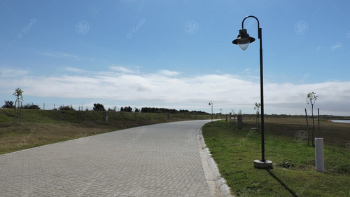 Imagen 5 de 11 de Lote En Venta De 702 Metros Interno En Villalobos - Pueblos Del Plata