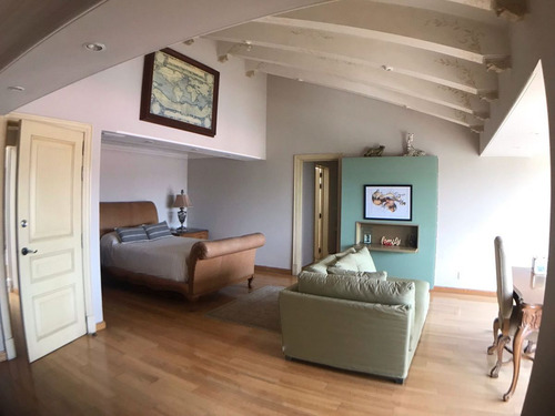 Casa En Venta En Bosques De Las Lomas (m2c192)