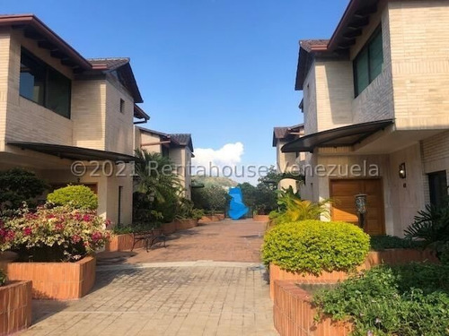 Imagen 1 de 26 de Casa En Venta Altos De Guataparo 22-12847 Gerardo Guillen Rent A House
