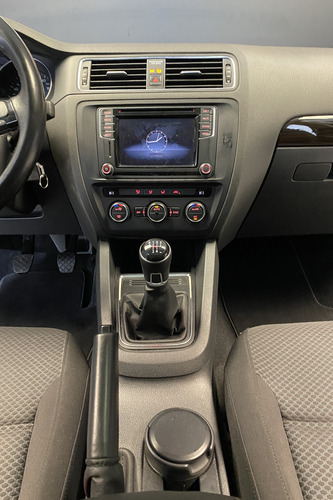 Volkswagen Vento 2.5 Advance Plus 170cv