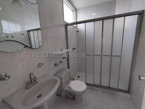 Hermosa Casa En Venta En La Unión, El Hatillo Lj 25-10885