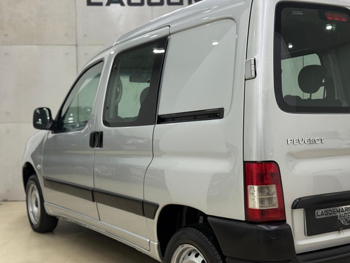 Peugeot Partner 1.4 Furgon Confort 5as