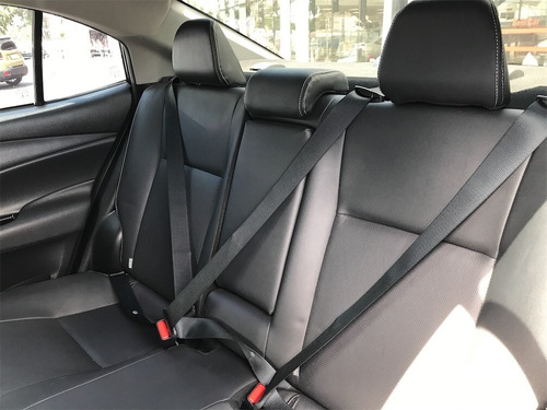 Imagem 7 de 9 de Yaris 1.5 16v Flex Sedan Xs Connect Multidrive