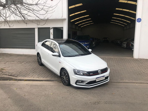 Volkswagen Vento 2.0 Tsi Gli 211cv App Connect