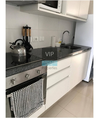 Apartamento En Aidy Grill, 2 Dormitorios Alquiler Anual - Ref: 240