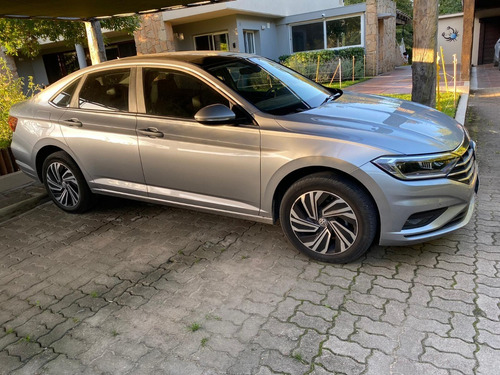 Volkswagen Nuevo Vento Highline At 2020