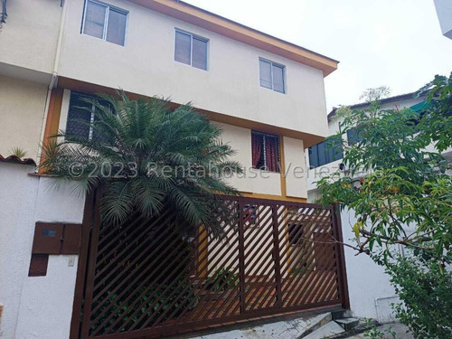 Casa Conservada Para Remodelar Los Chorros Venta Mls #24-14077