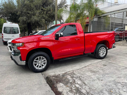 Imagen 1 de 15 de Chevrolet Cheyenne 2021 5.4 2500 Cab Reg Lt Z71 4x4 At