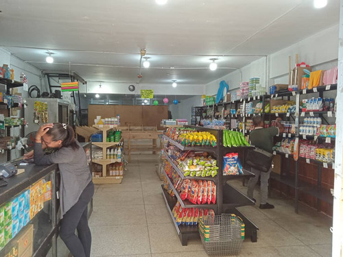Vendo Fondo De Comercio Ubicado En Quinta Crespo