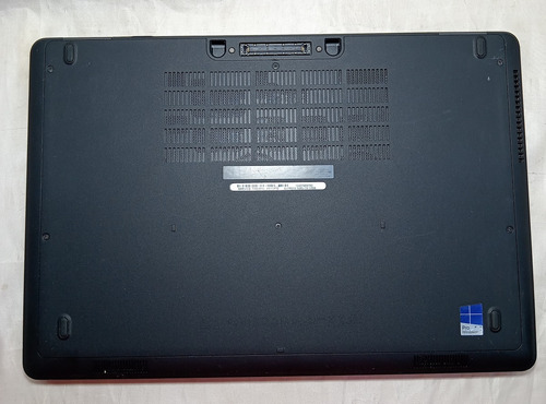 Laptop Dell Latitude E 5550 Core I5 5ta Gen. 15.6 Pulgadas (Usado)
