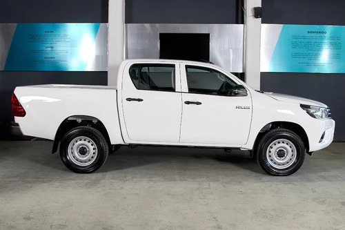 Imagen 21 de 25 de Toyota Hilux Dx 2.4tdi 150cv 4x4 Mt 0km Entrega Inmediata