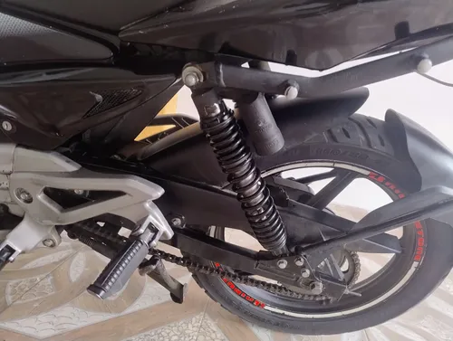 Pulsar 135