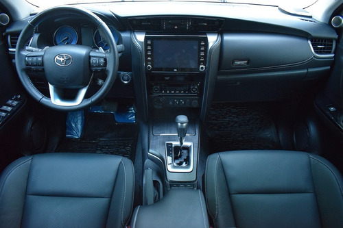 Imagen 9 de 15 de Toyota Sw4 Srx At 2021 24.000 Kms Autopremium