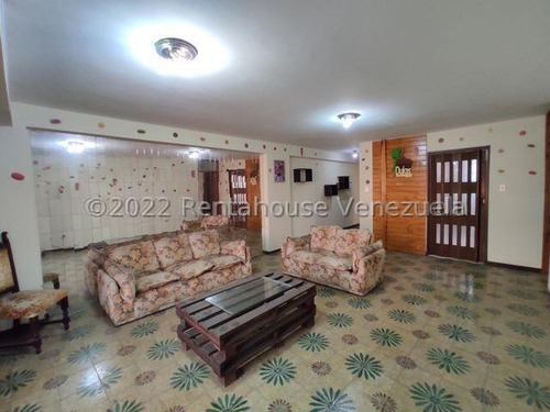 Apartamento Amplio En Calicanto Resd. Caroni. Ljsa 23-4948
