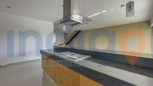 Imagen 19 de 30 de Casa En Venta En Colinas De Juriquilla Frente A Área Verde (