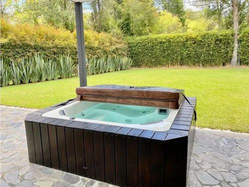 Casa En Arriendo En Rionegro El Tablazo Con Jacuzzi