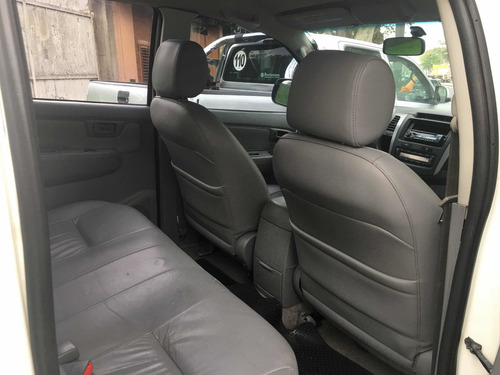Toyota Hilux 3.0 Cd Srv I 171cv 4x2