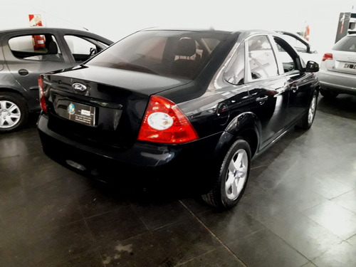 Ford Focus Exe Trend 1.6 Con Gnc 2011
