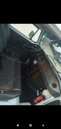Volkswagen Kombi 2010 1.4 Standard Total Flex 3p
