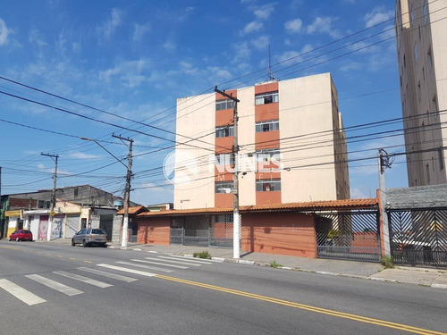 Imagem 2 de 10 de Apartamentos - Ref: L201671