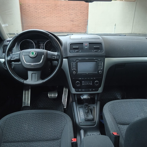 Skoda Yeti 1.2 Tsi Elegance At 4ab