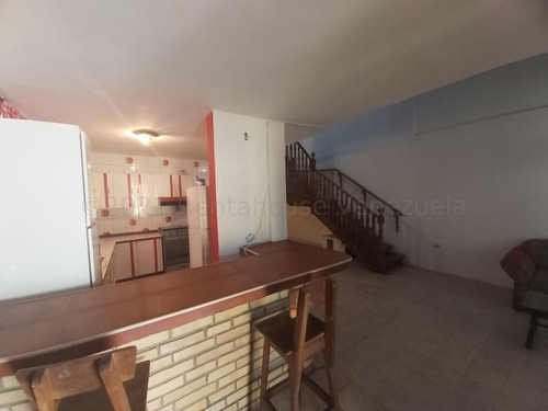 Imagen 5 de 30 de Casa En Alquiler En Nueva Segovia Barquisimeto, Ubicación Ideal, Cod 22-27378, Inf 0424-5337900, Nds 08/06