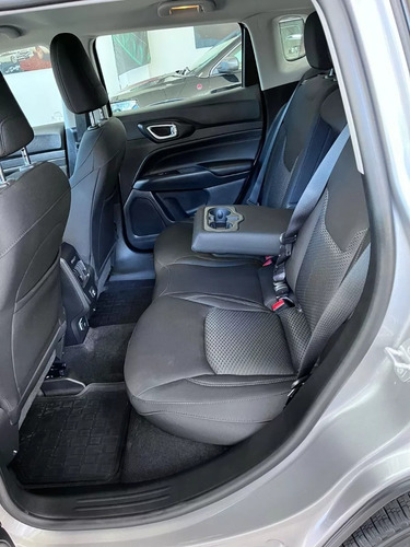 Jeep Compass 1.3 Sport At6