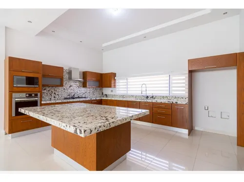 Venta Casa 5 Residencial Alpes