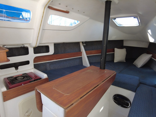 Velero Magic 23 Con Quillote Izable Electrico