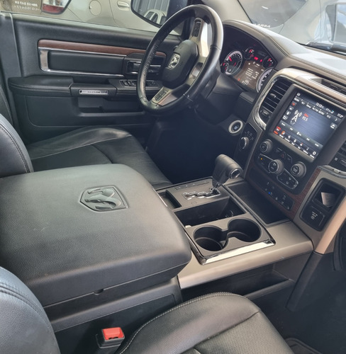 RAM 1500 5.7 Laramie Atx V8