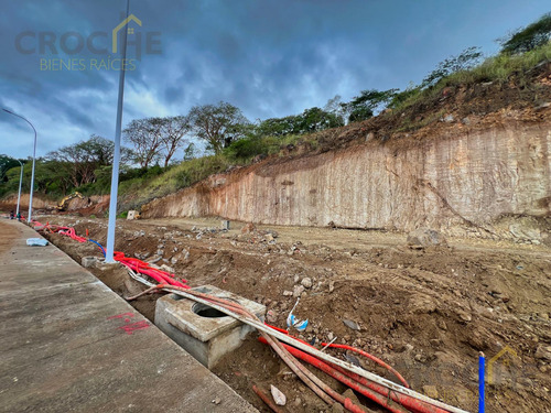 Terreno En Venta Zona Monte Magno Xalapa Veracruz, Ubicado En El Fraccionamiento La Cúspide Residencial Nueva Etapa Uso De Suelo Multifamiliar