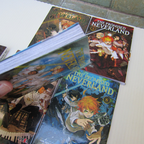 Manga The Promised Neverland Ivrea Lote De 3 Unidades (Usado)