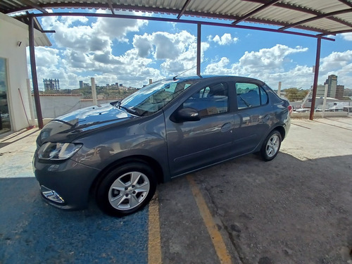 Renault Logan 1.6 16v Dynamique Sce 4p