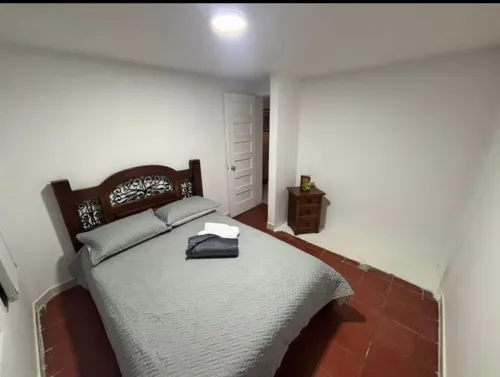 Casa + Apartaestudio Con Licencia Para Aibnb Ubicación Excepcional Avenida Nutibara!!
