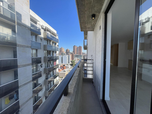 Imagen 12 de 30 de Departamento En A Estrenar Frente A La Cañada