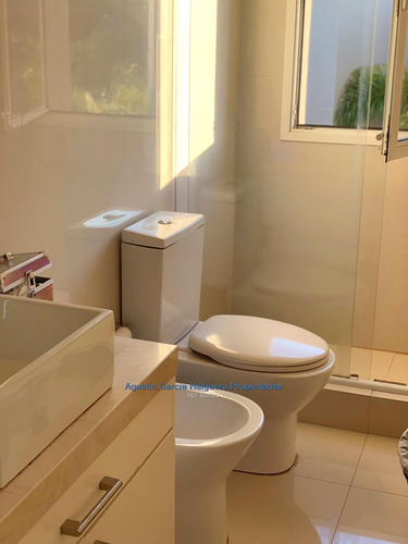Casa En Complejo Con Seguridad