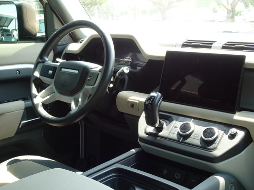 Defender P110 V6 3.0 4x4