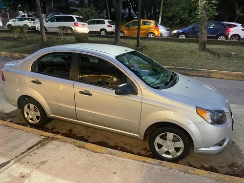 Hermoso Aveo 2013 5 Puertas Aire Acondicionado 4 Cilindros