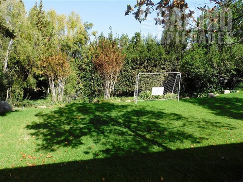 Imagen 3 de 30 de Casa En Venta De 4 Dormitorios En Colina