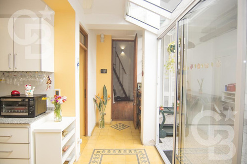 Imagen 8 de 17 de Venta - Ph - Sin Expensas - 3 Ambientes - Dependencia - Palermo - Patio - Parrilla