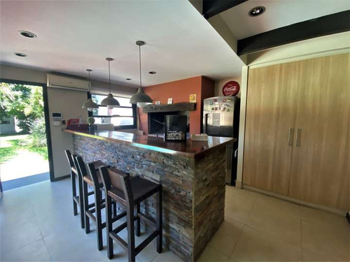 Venta Casa 7 Dormitorios 6 Baños Cochera 7 Autos Carrasco