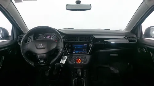 Peugeot 301 1.6 ALLURE HDI MT