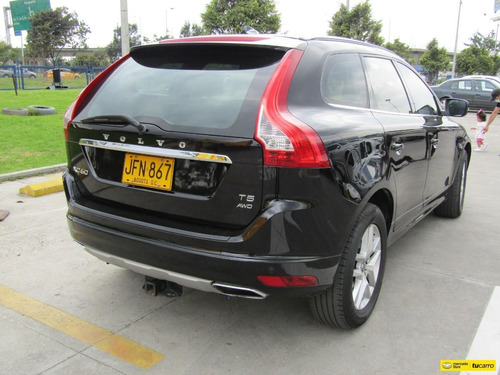 Volvo Xc60 2.0 T5 Awd Summum