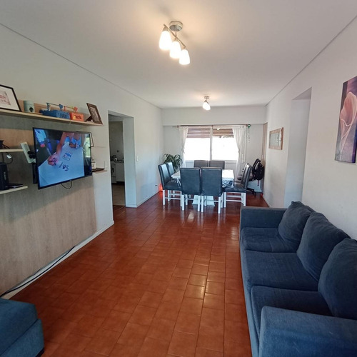 Imagen 5 de 12 de Hermoso Departamento En Zona Residencial