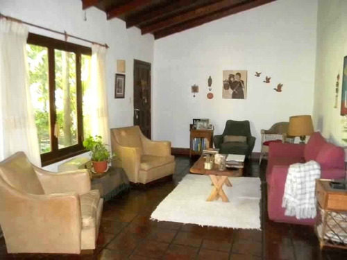 Imagen 2 de 30 de Venta - Chalet 3 Ambientes Con Gran Parque, Sierra De Los Padres