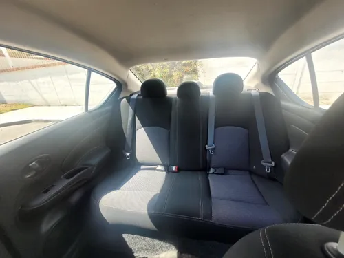 Nissan Versa Drive